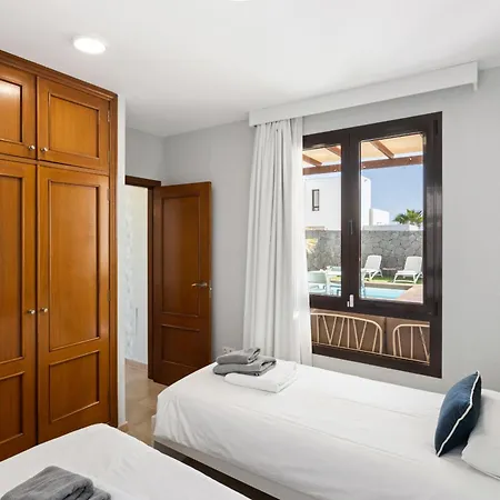 Lanzarote Relax - Vipvipvillas * Коста Бланка